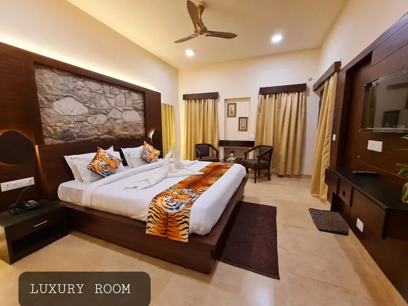 Corbett Suman Grand-Luxury Room